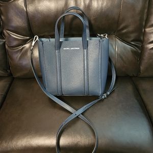 LIKE NEW!  USED 2 TIMES!  Marc Jacob Crossbodt